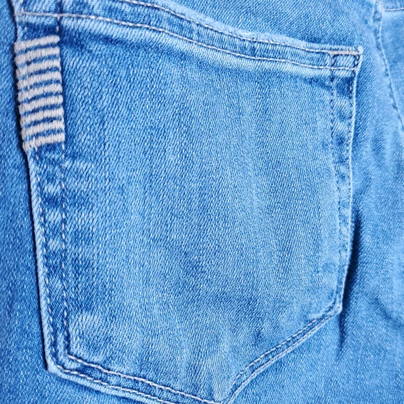 Paige Verdugo Ankle Skinny Jeans in Ariza Destructed - Picture 10 of 12